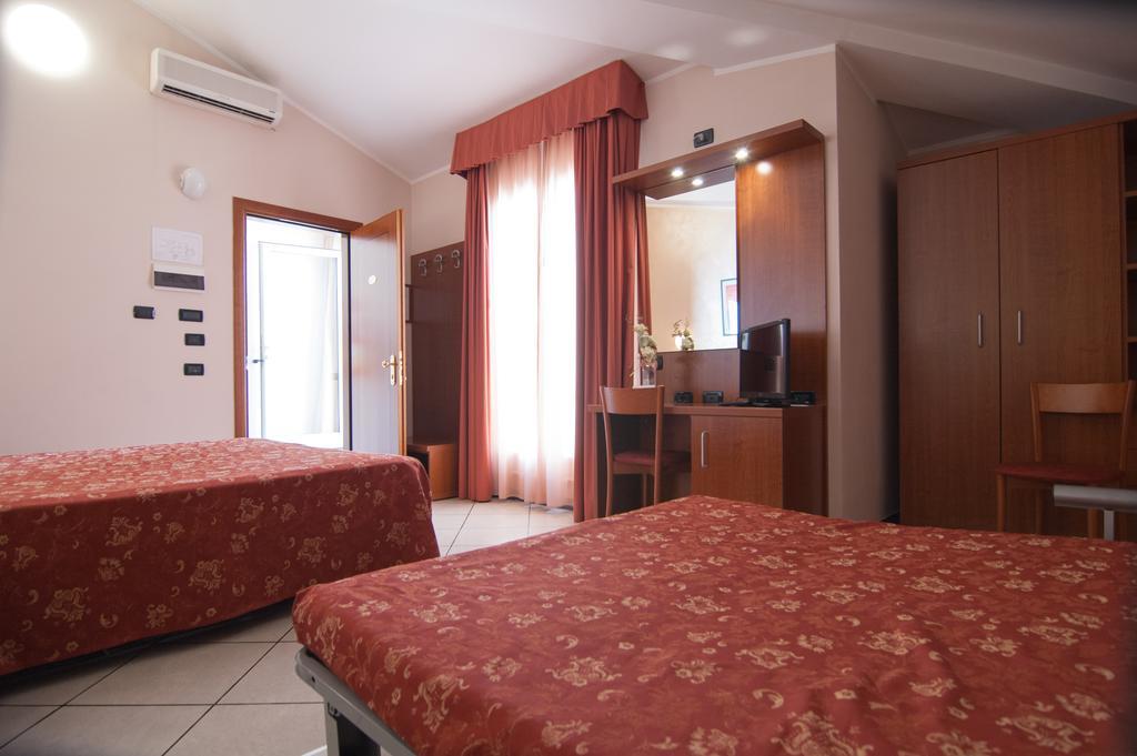 Hotel Stazione Livorno Ngoại thất bức ảnh