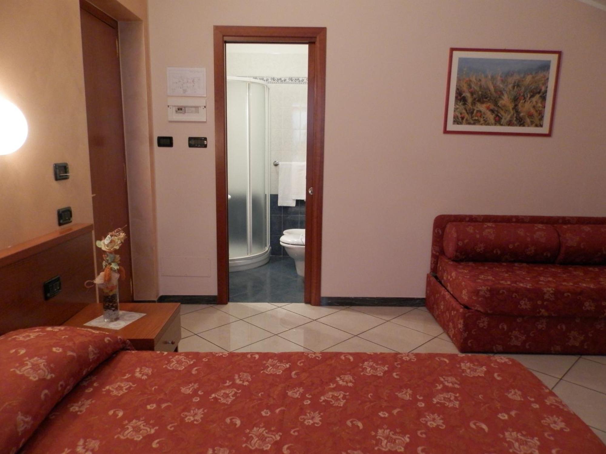 Hotel Stazione Livorno Ngoại thất bức ảnh
