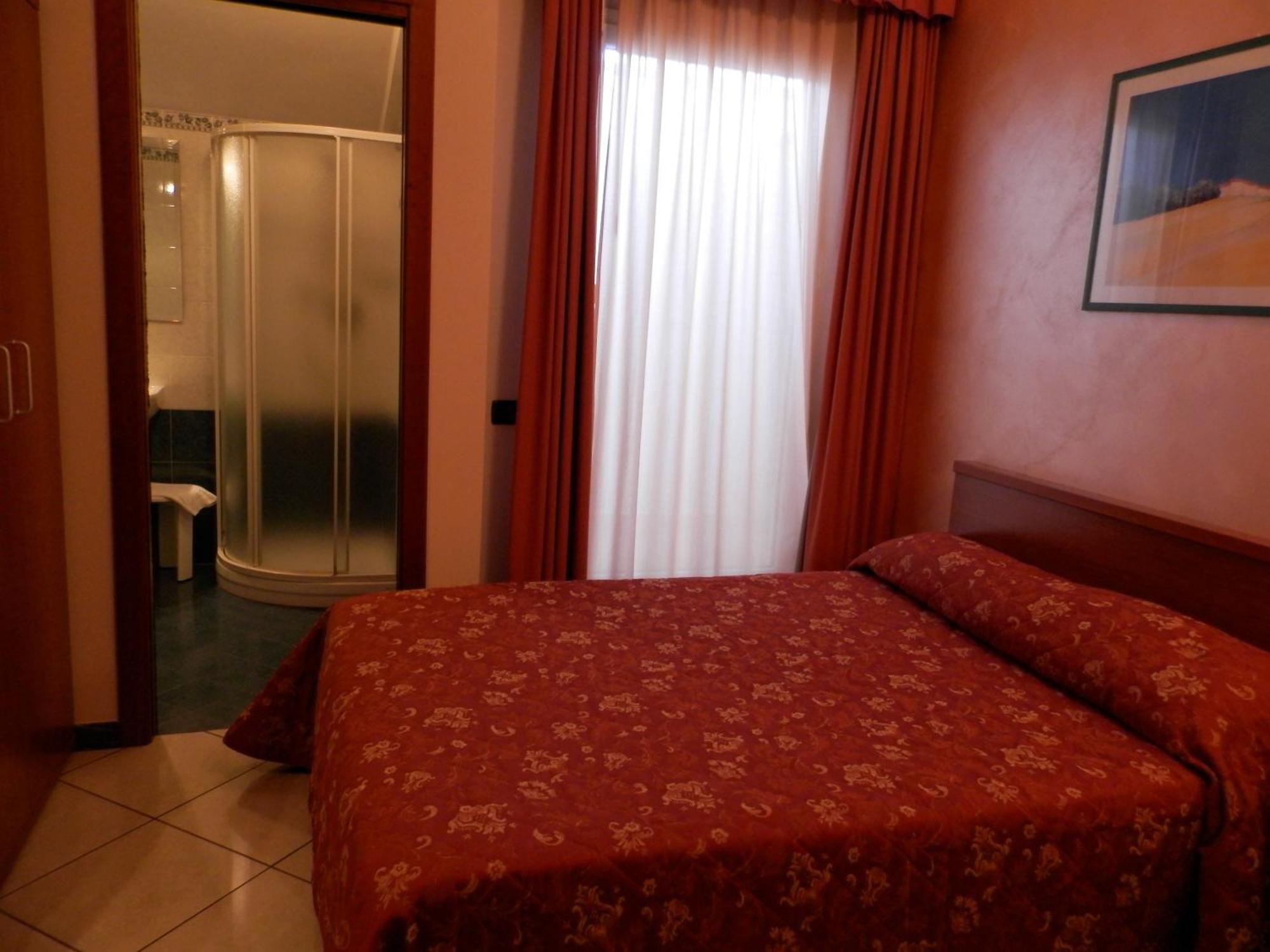 Hotel Stazione Livorno Ngoại thất bức ảnh